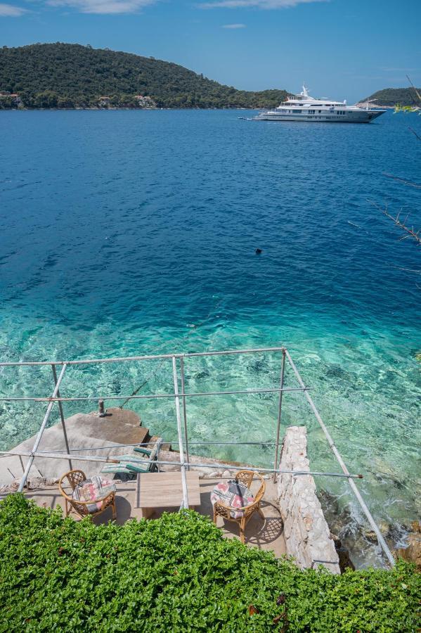 Apartments Lastovo Silic エクステリア 写真