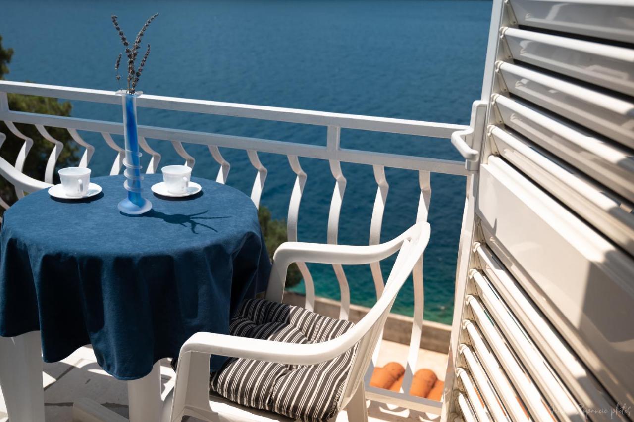 Apartments Lastovo Silic エクステリア 写真