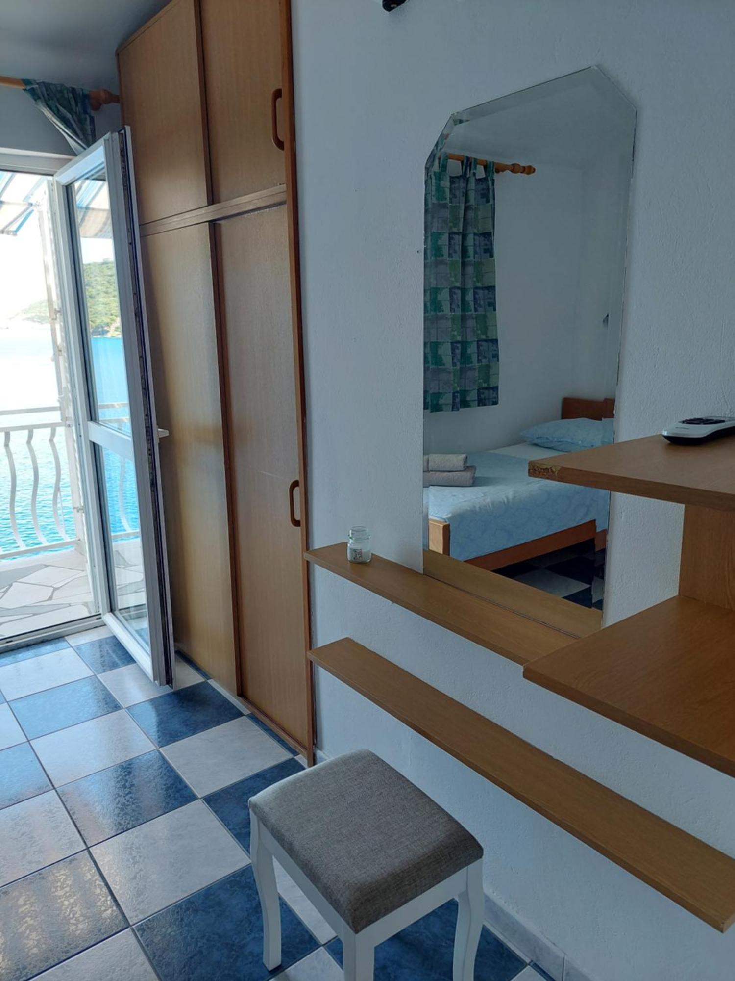 Apartments Lastovo Silic エクステリア 写真